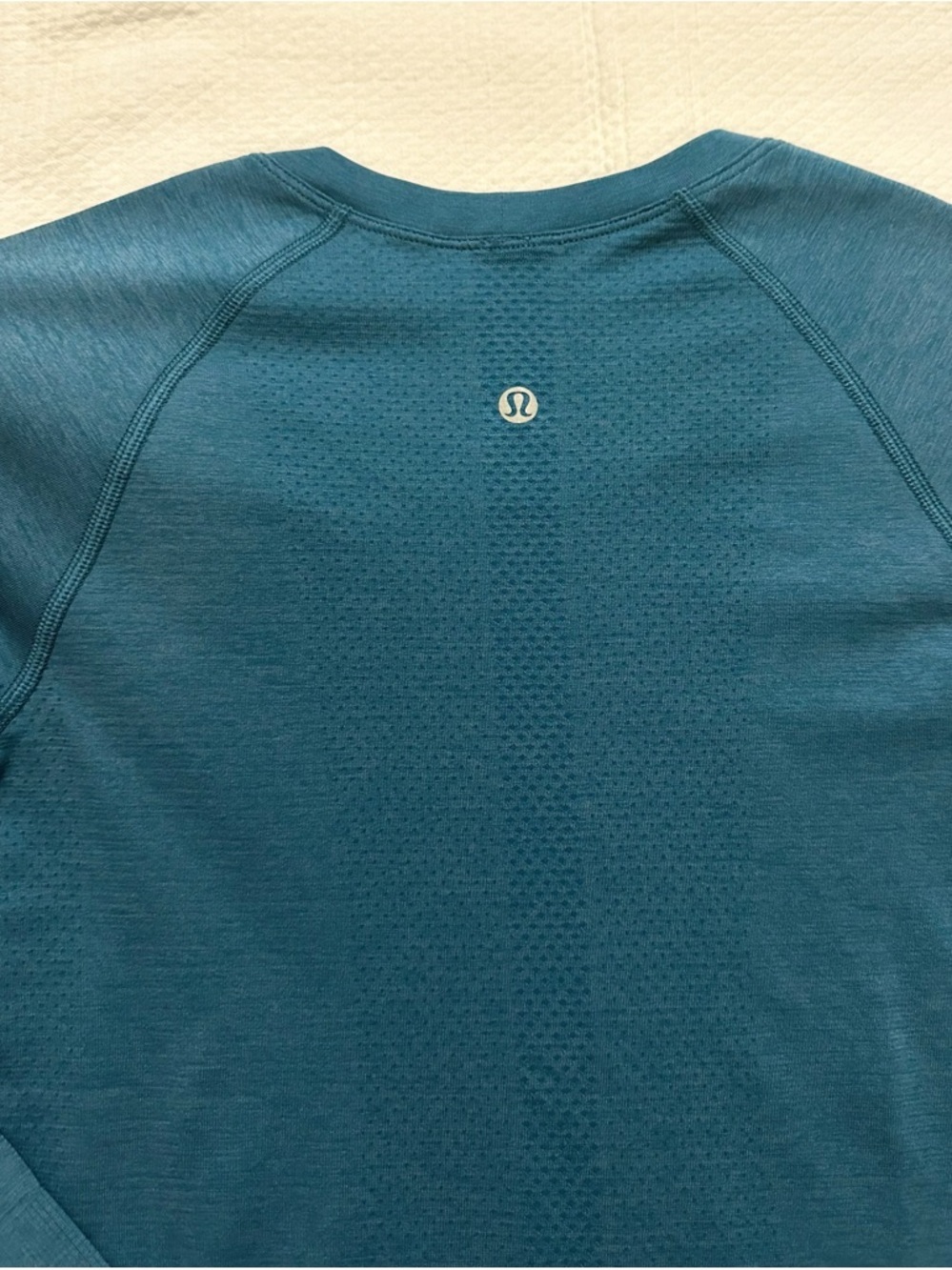 Lululemon Swiftly Tech Long Sleeve Shirt
2.0 *Race Length SZ 4 - Picture 5 of 9